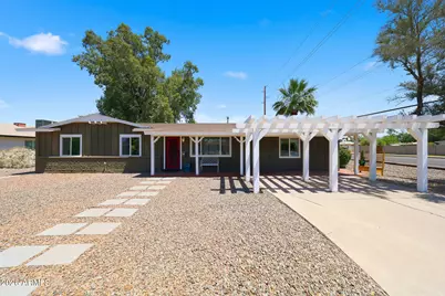 2302 W Berridge Lane, Phoenix, AZ 85015 - Photo 1