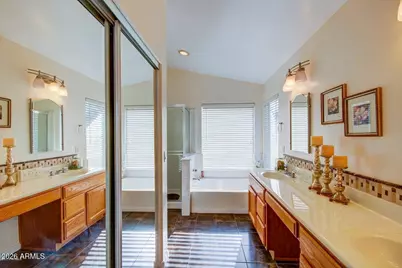 3514 E Topeka Drive, Phoenix, AZ 85050 - Photo 7