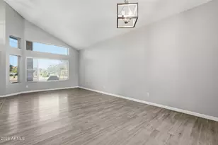 5335 W Kerry Ln, Glendale, AZ 85308 - Photo 9