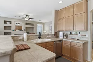 212 E Canary Ct, San Tan Valley, AZ 85143 - Photo 15
