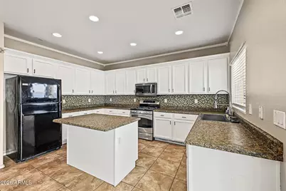 11634 W Jefferson Street, Avondale, AZ 85323 - Photo 15