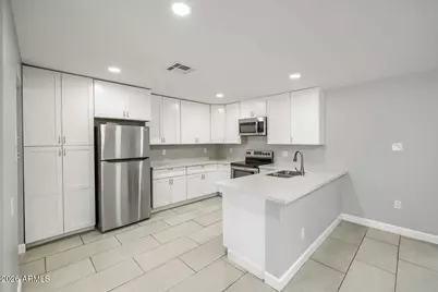 5449 W Flower Street, Phoenix, AZ 85031 - Photo 11