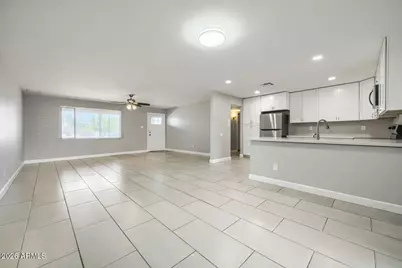 5449 W Flower Street, Phoenix, AZ 85031 - Photo 17