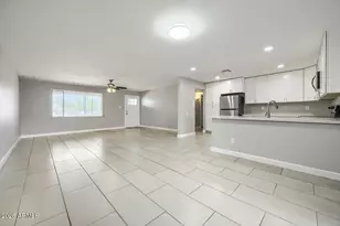 5449 W Flower St, Phoenix, AZ 85031 - Photo 17