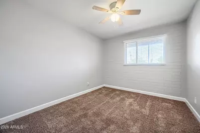 5449 W Flower Street, Phoenix, AZ 85031 - Photo 23