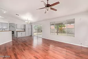 4655 E Villa Maria Dr, Phoenix, AZ 85032 - Photo 9