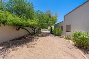 3401 N 37th St, Phoenix, AZ 85018 - Photo 37