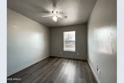 1421 E Fillmore Street #Apt 4, Phoenix, AZ 85006 - Photo 11