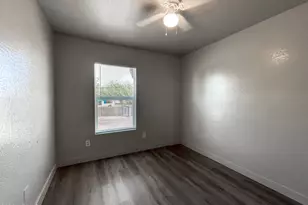 1421 E Fillmore St, Phoenix, AZ 85006 - Photo 13