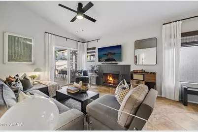 4056 E Mountain Vista Drive, Phoenix, AZ 85048 - Photo 9