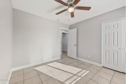 1011 N 61st Drive, Phoenix, AZ 85043 - Photo 19