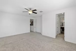18387 W Paradise Ln, Surprise, AZ 85388 - Photo 23