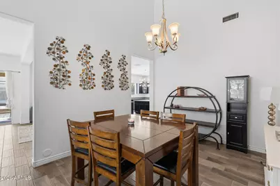 18387 W Paradise Lane, Surprise, AZ 85388 - Photo 5