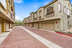 900 S 94th St, Chandler, AZ 85224 - Photo 1