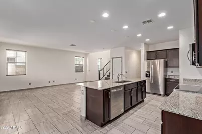 905 S Canal Drive #30, Chandler, AZ 85225 - Photo 7