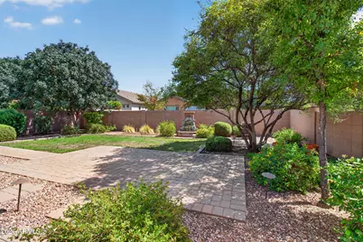 20321 E Mockingbird Drive, Queen Creek, AZ 85142 - Photo 5