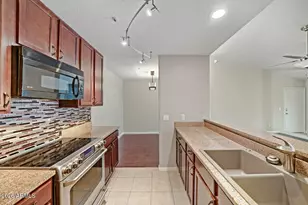 14145 N 92nd St, Scottsdale, AZ 85260 - Photo 9