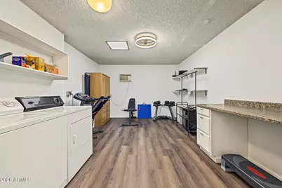 12221 N Coggins Drive, Sun City, AZ 85351 - Photo 21