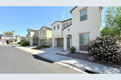 1419 E Town and Country Lane, Phoenix, AZ 85014 - Photo 39