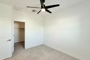 1419 E Town and Country Ln, Phoenix, AZ 85014 - Photo 21