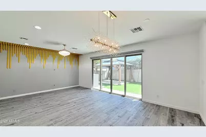 1419 E Town and Country Lane, Phoenix, AZ 85014 - Photo 3