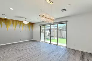 1419 E Town and Country Ln, Phoenix, AZ 85014 - Photo 3
