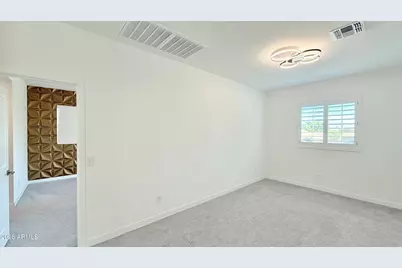 1419 E Town and Country Lane, Phoenix, AZ 85014 - Photo 13