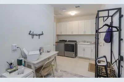 7902 W Meadowlark Way, Florence, AZ 85132 - Photo 25