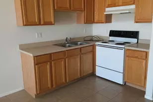 8190 W Serena Dr, Arizona City, AZ 85123 - Photo 7