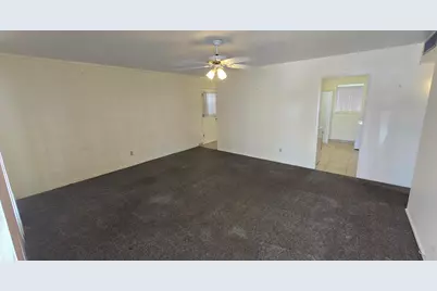 10806 N 110th Drive, Sun City, AZ 85351 - Photo 3