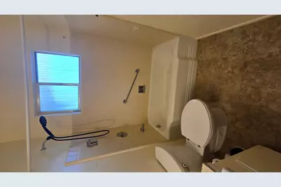 10806 N 110th Drive, Sun City, AZ 85351 - Photo 19