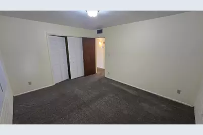 10806 N 110th Drive, Sun City, AZ 85351 - Photo 15