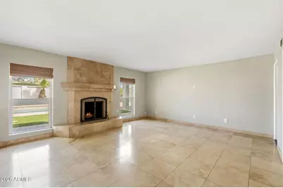 14201 N 11th Way, Phoenix, AZ 85022 - Photo 9