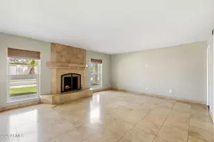 14201 N 11th Way, Phoenix, AZ 85022 - Photo 9