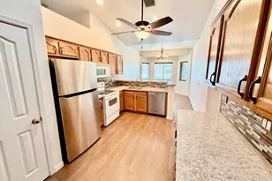9490 W Wenden Dr, Arizona City, AZ 85123 - Photo 7