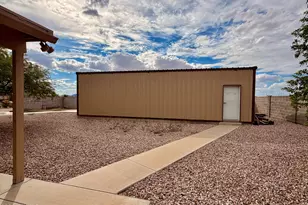 9490 W Wenden Dr, Arizona City, AZ 85123 - Photo 3
