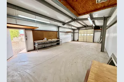 9490 W Wenden Drive, Arizona City, AZ 85123 - Photo 23