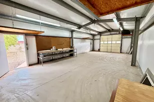 9490 W Wenden Dr, Arizona City, AZ 85123 - Photo 23