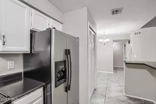 533 W Guadalupe Rd, Mesa, AZ 85210 - Photo 19