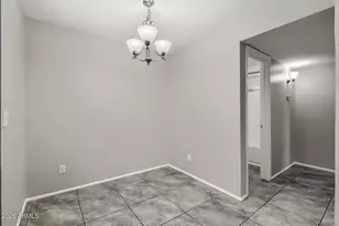 533 W Guadalupe Rd, Mesa, AZ 85210 - Photo 11