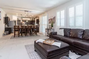 13159 W Lariat Ln, Peoria, AZ 85383 - Photo 17