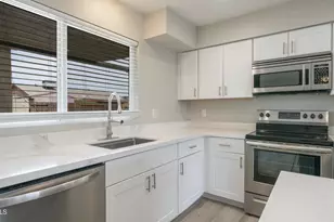 2334 W Portobello Ave, Mesa, AZ 85202 - Photo 5