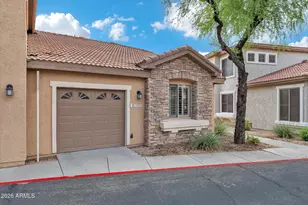 1024 E Frye Rd, Phoenix, AZ 85048 - Photo 1