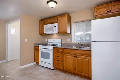 2501 W Belmont Avenue #1, Phoenix, AZ 85051 - Photo 9