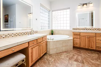 42604 W Mallard Lane, Maricopa, AZ 85138 - Photo 33