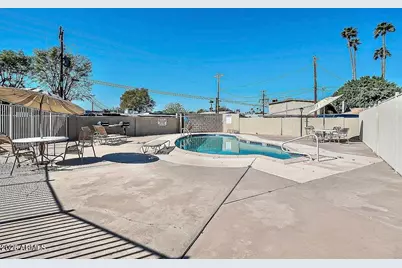 3737 E Turney Avenue #208, Phoenix, AZ 85018 - Photo 23