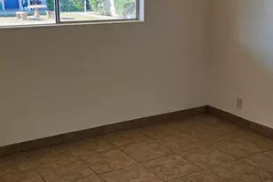 110 S Allen, Mesa, AZ 85204 - Photo 5
