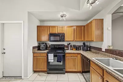 16119 W Morning Glory Street, Goodyear, AZ 85338 - Photo 7