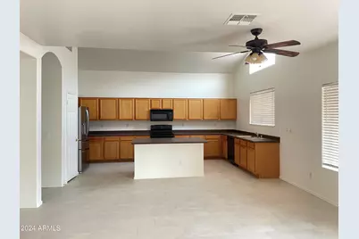 8318 W Miami Street, Tolleson, AZ 85353 - Photo 11