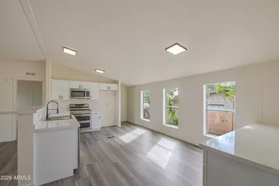 8105 E 4th Avenue, Mesa, AZ 85208 - Photo 9